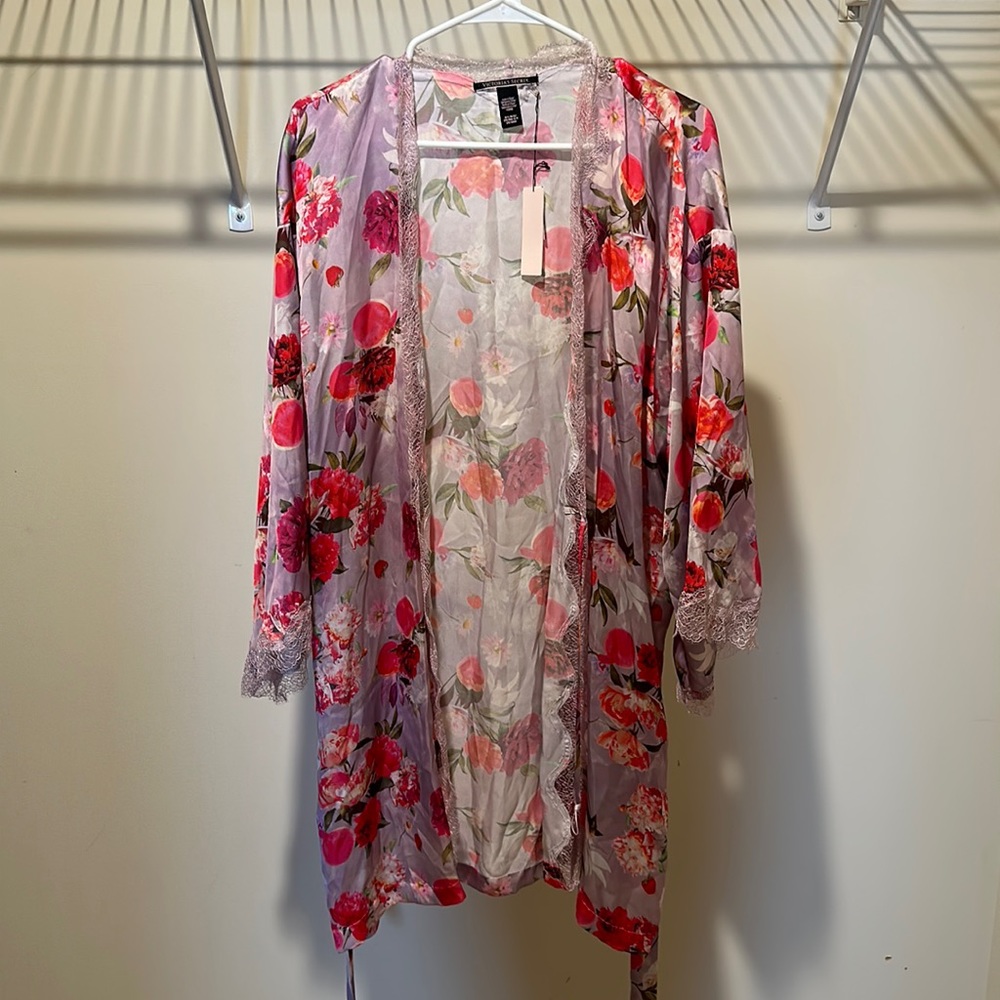 Victoria’s Secret Lace Inset Robe